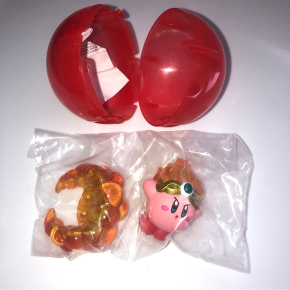 Nintendo Fire Kirby Figurine - Picture 1 of 2